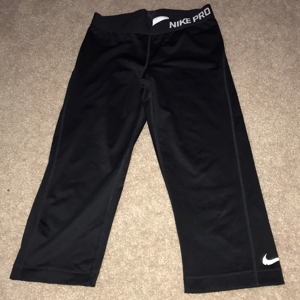 Nike Pro leggings